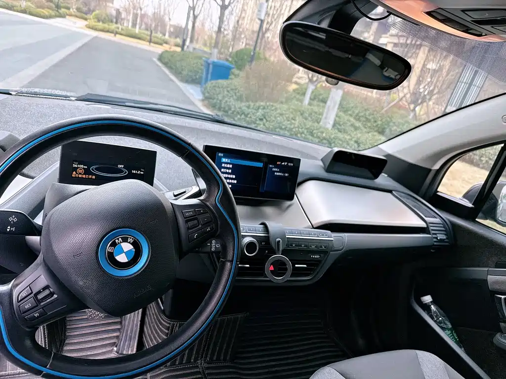 BMW i3 2019 — фото 6