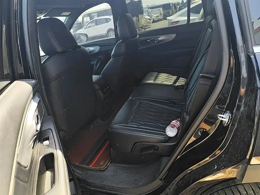 GAC Motor Trumpchi GS8 2022 — фото 17
