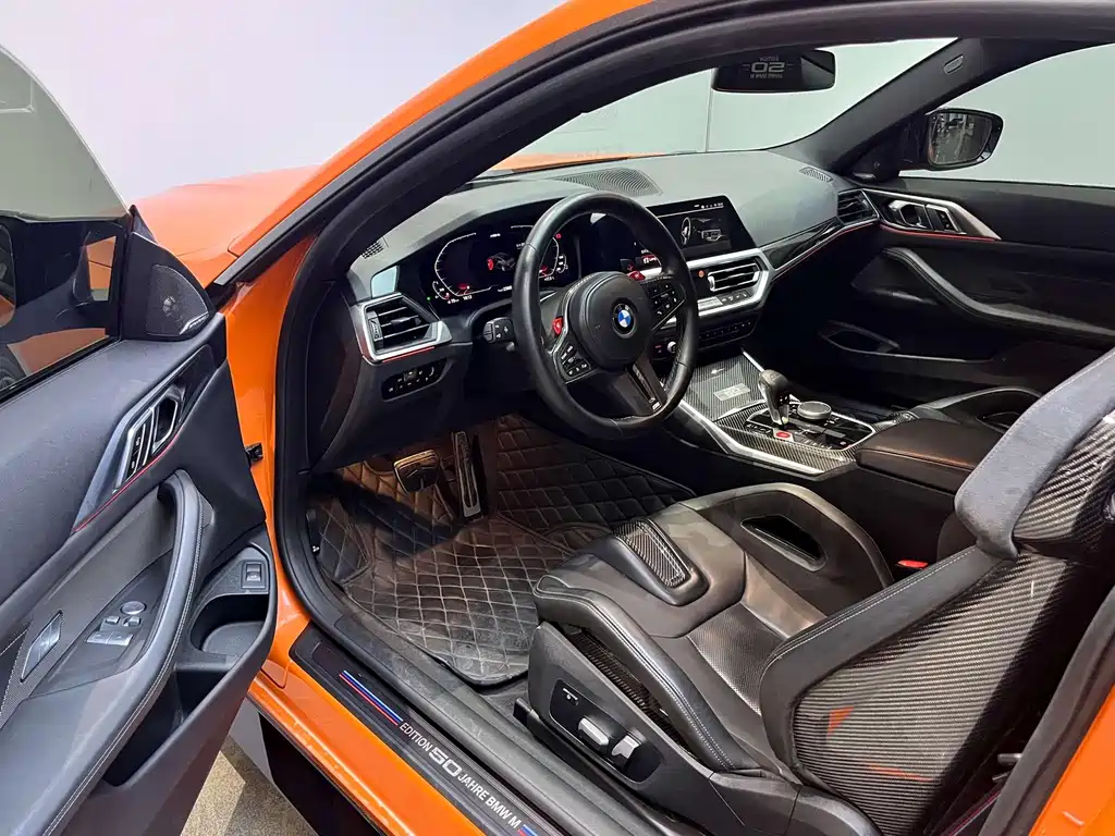 BMW M4 2023 — фото 10