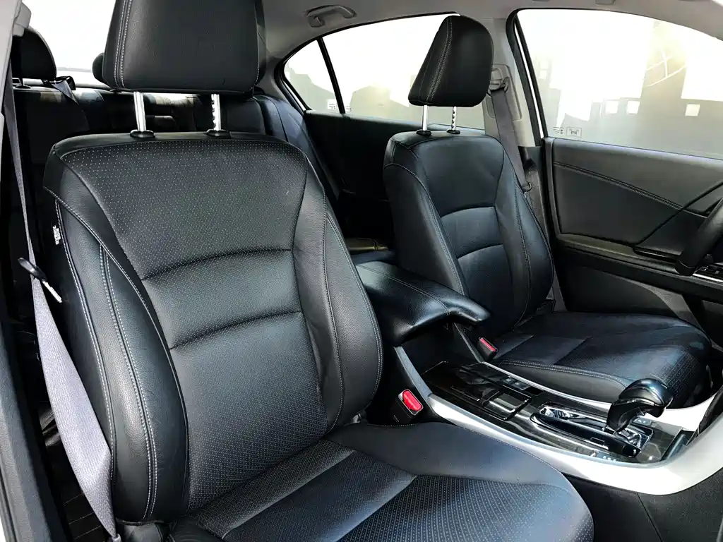 Honda Accord 2014 — фото 14