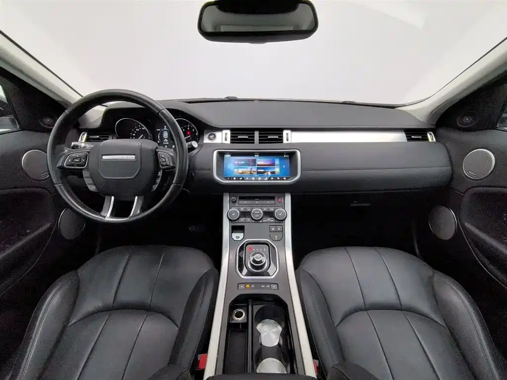 Land Rover Evoque 2018 — фото 5