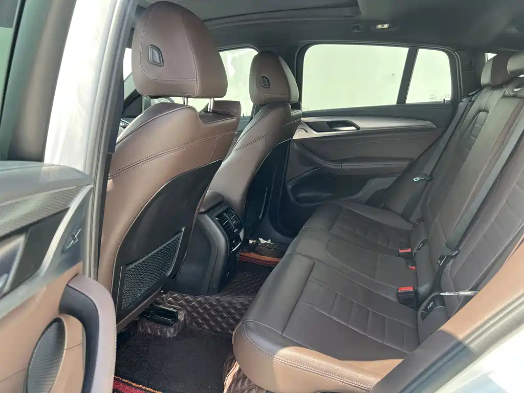 BMW X4 2020 — фото 12