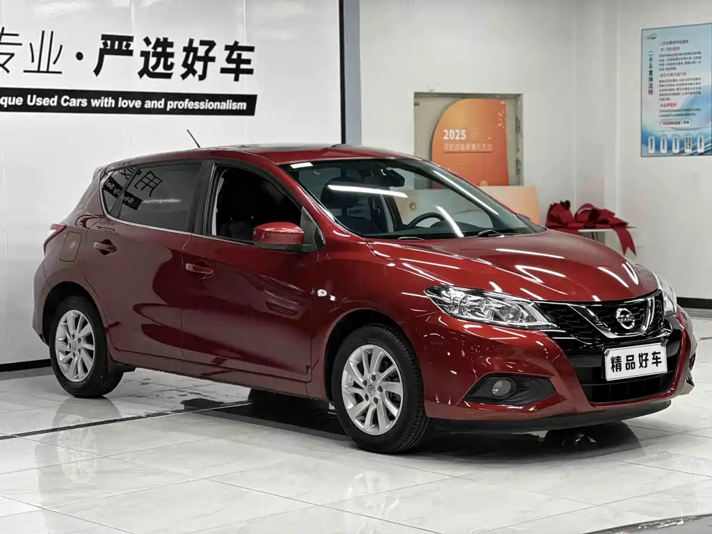 Nissan Tiida 2017 — фото 3