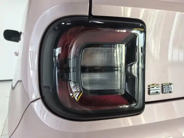 Geely Galaxy Panda 2024 — фото 15