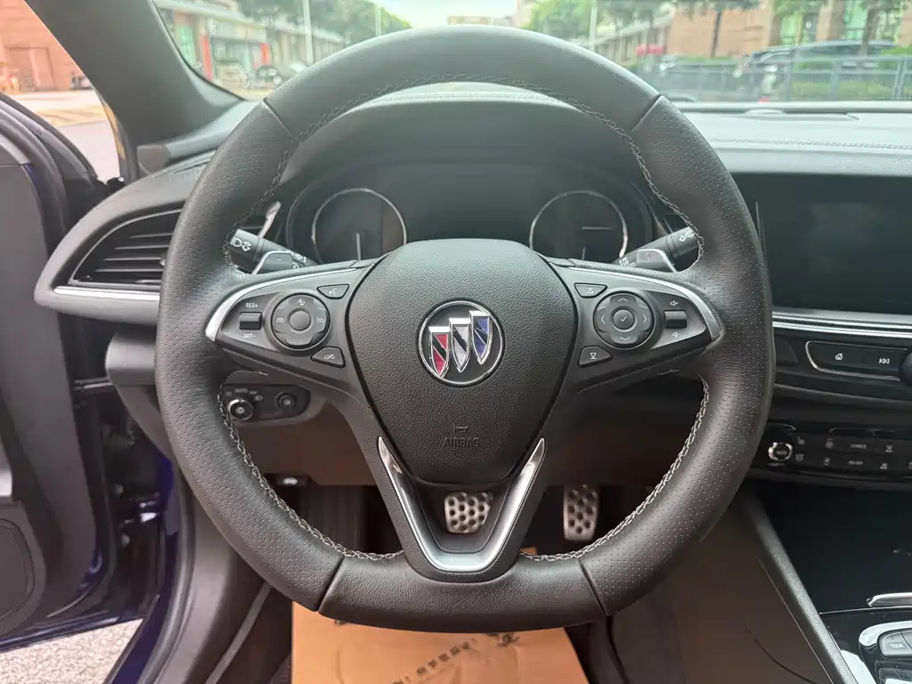 Buick Regal 2021 — фото 10