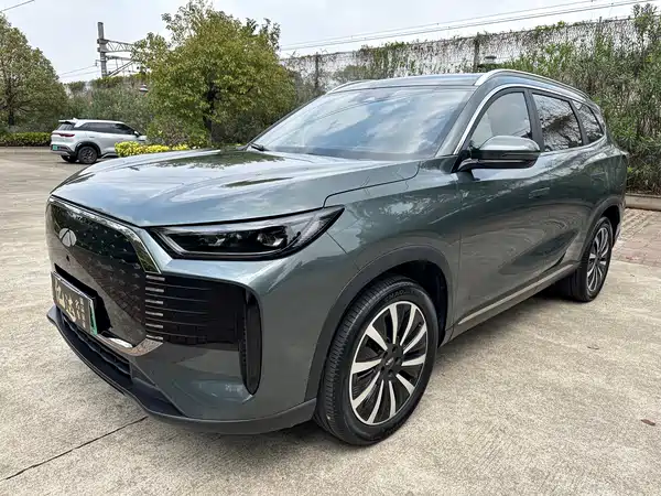 Chery Fengyun T8 2025
