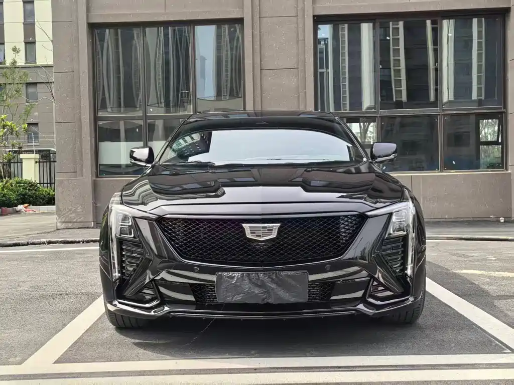 Cadillac CT5 2025 — фото 2