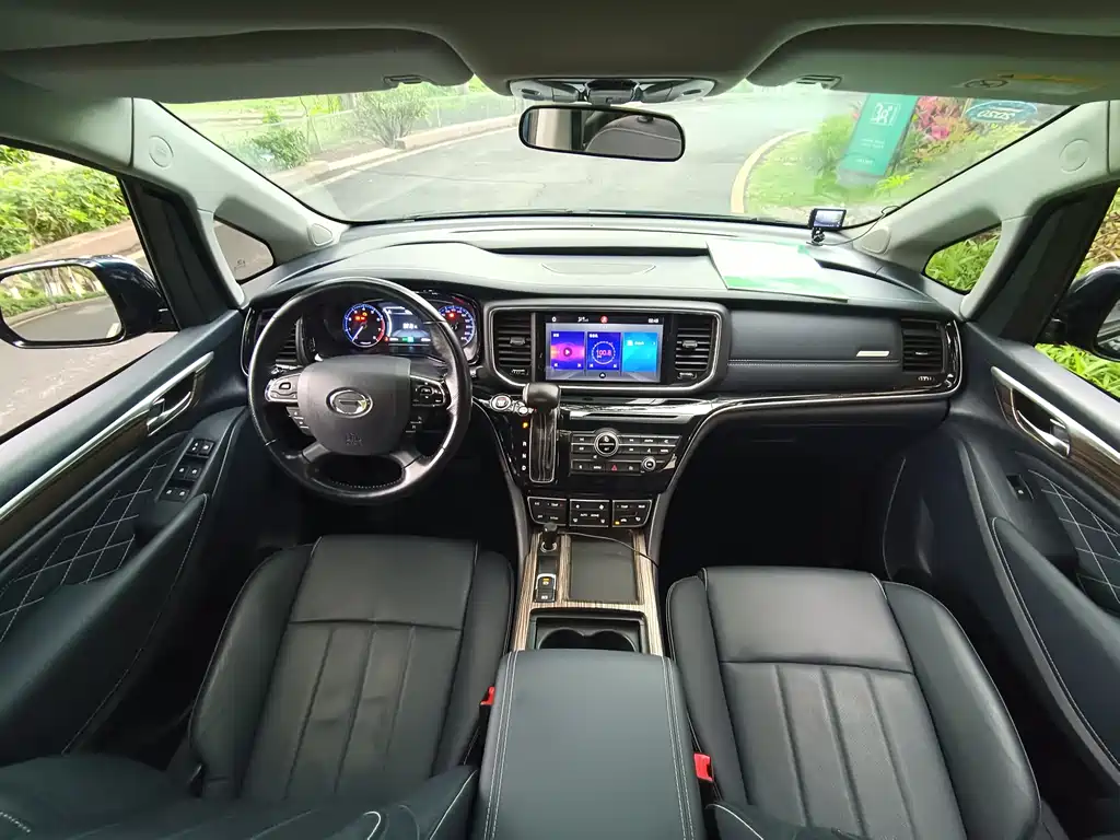 GAC Motor Trumpchi M8 2019 — фото 14