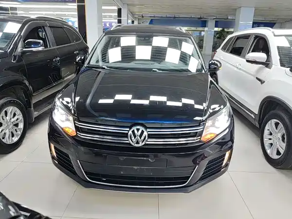 Volkswagen Tiguan 2015