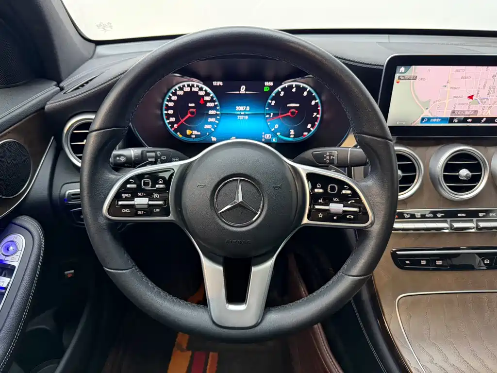 Mercedes-Benz GLC 2020