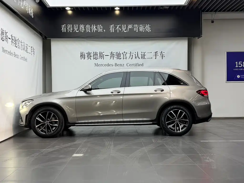 Mercedes-Benz GLC 2020 — фото 12