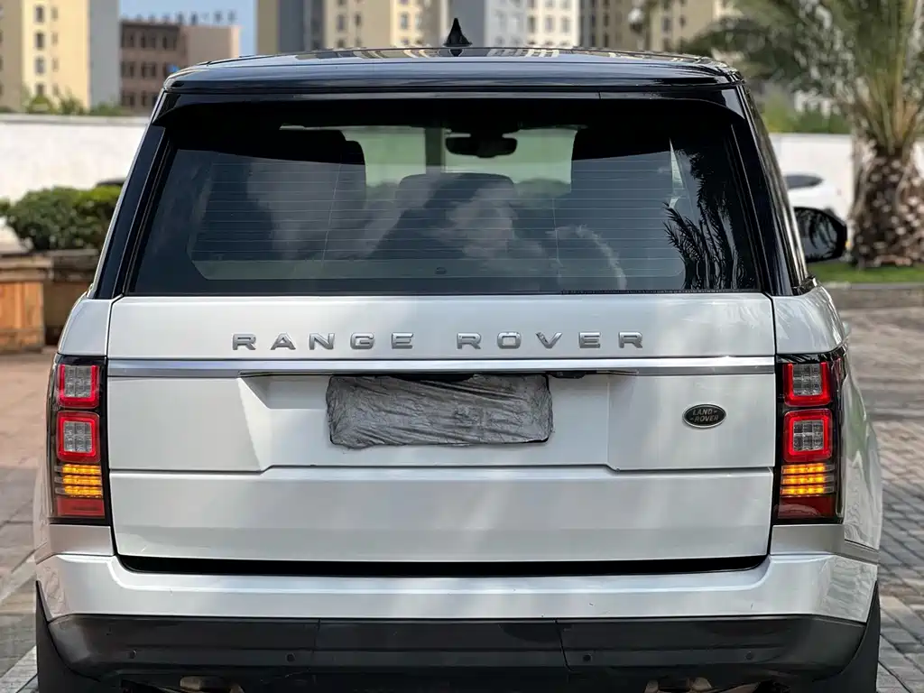 Land Rover Range Rover 2018 — фото 8
