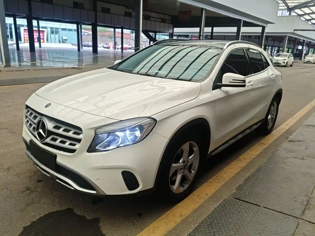 Mercedes-Benz GLA 2019
