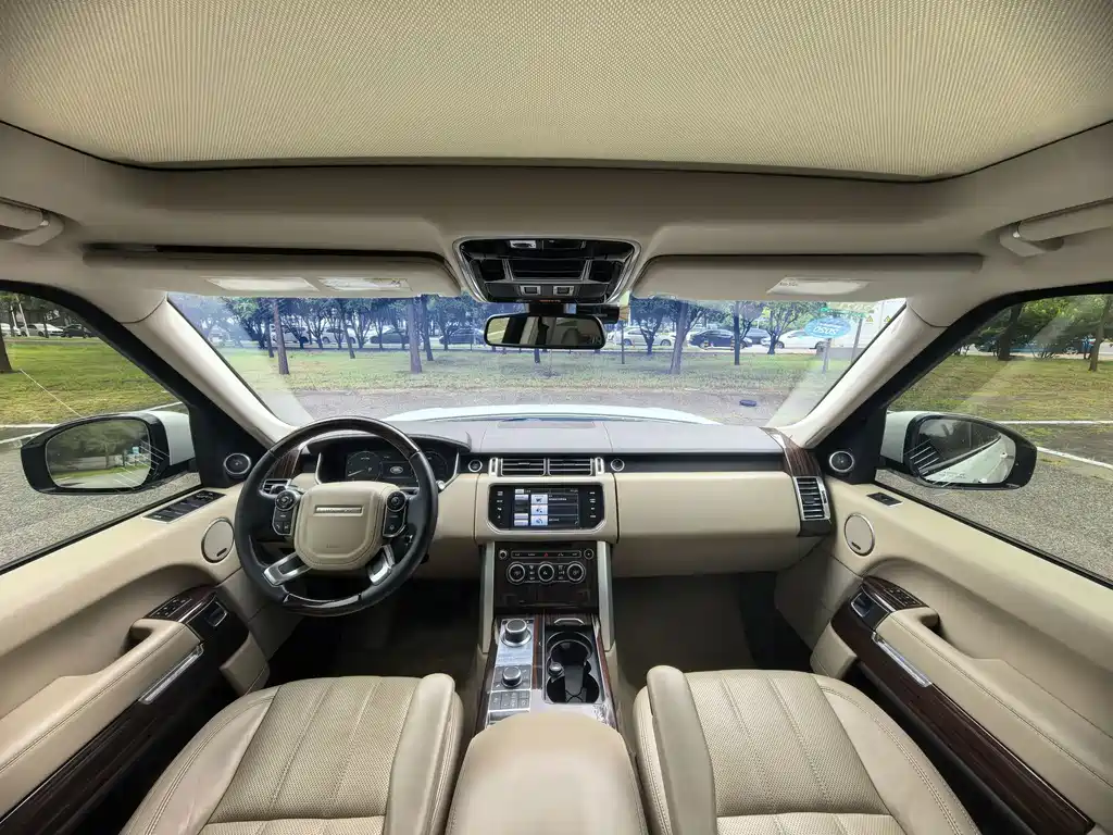 Land Rover Range Rover 2015 — фото 11