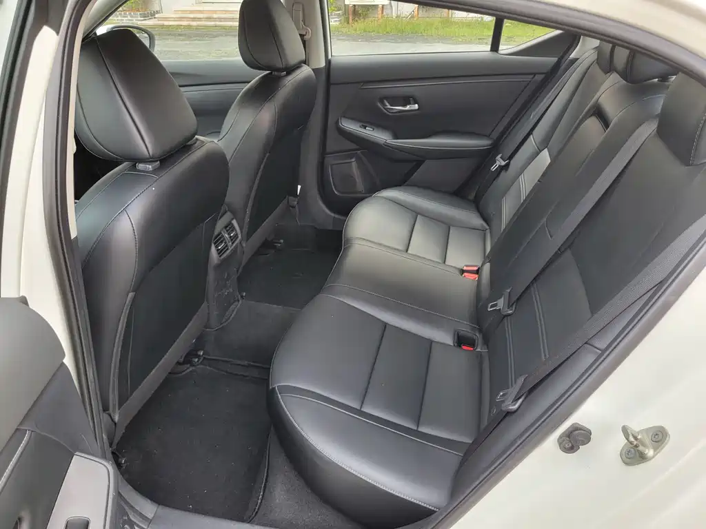 Nissan Sylphy 2022 — фото 14