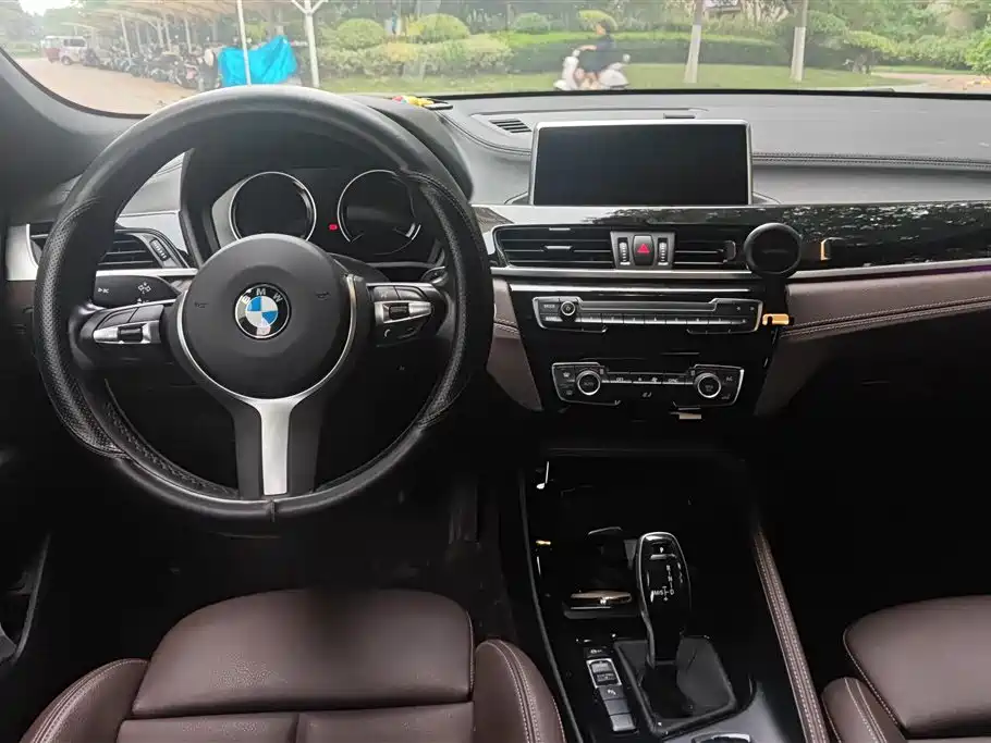 BMW X2 2020 — фото 12