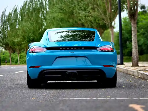Porsche 718 2017