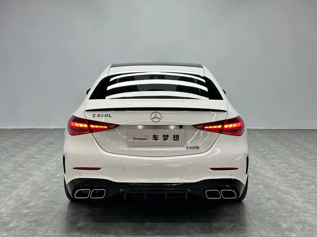 Mercedes-Benz C-Class 2024 — фото 5