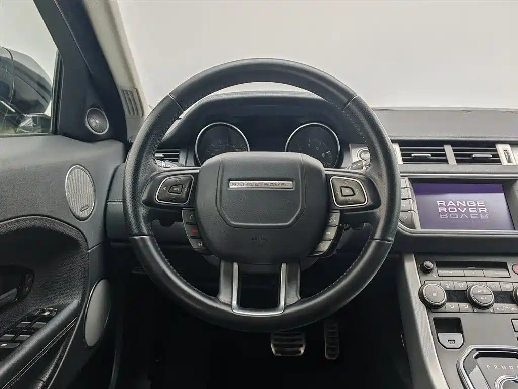 Land Rover Evoque 2013 — фото 11