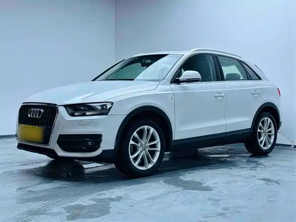 Audi Q3 2015
