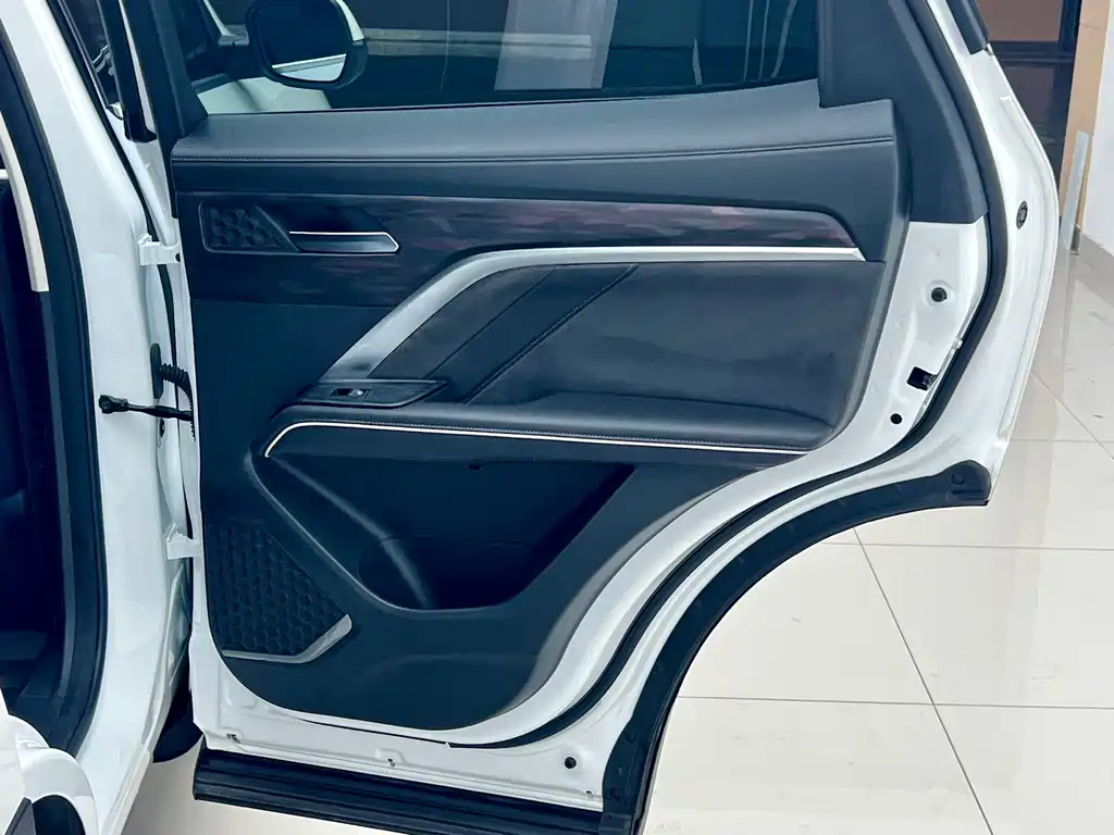 Haval H6 2023 — фото 13