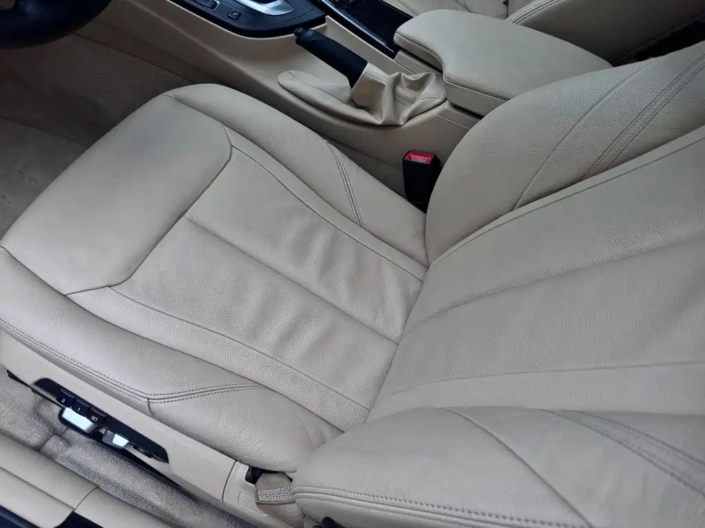 BMW 3 Series GT 2016 — фото 12