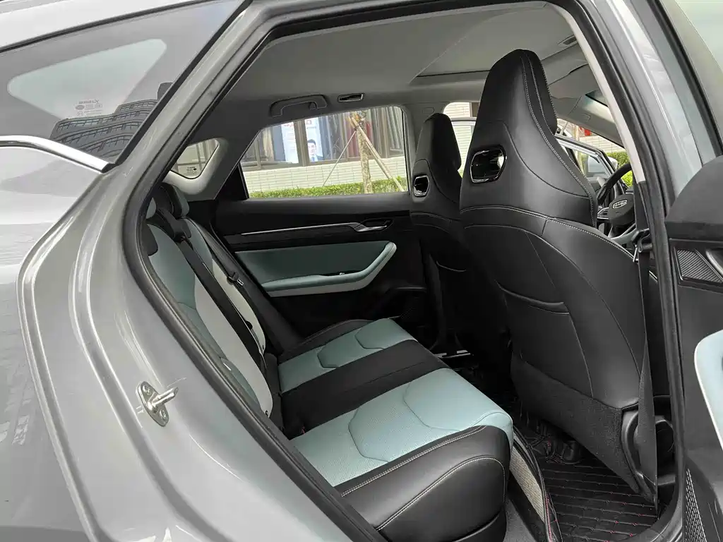 Geely Emgrand S 2023 — фото 6