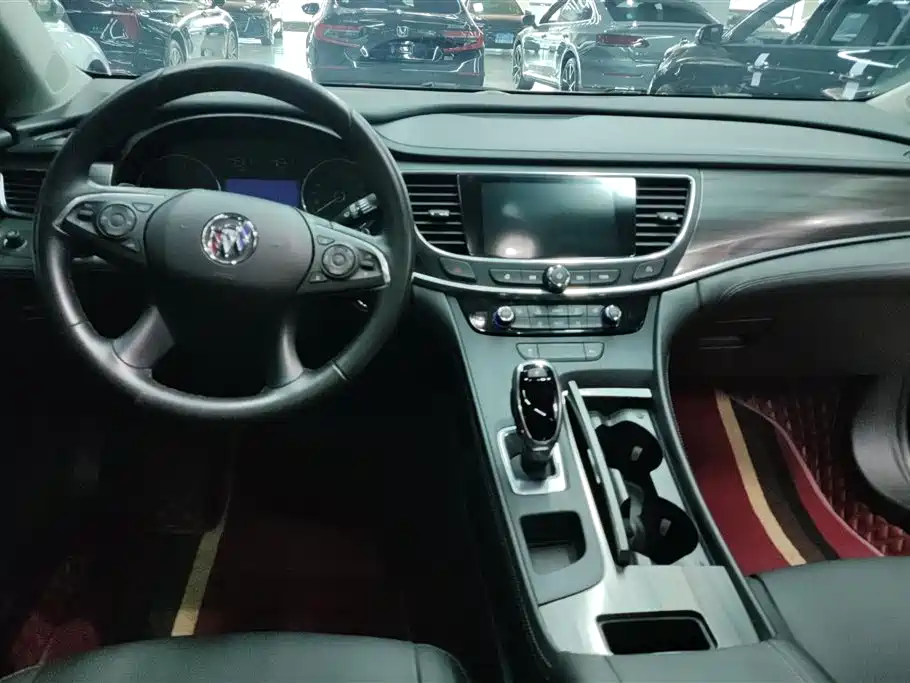 Buick LaCrosse 2023 — фото 12