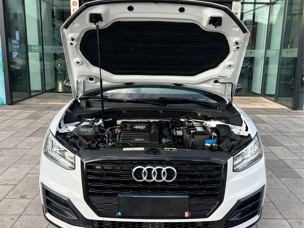 Audi Q2L 2020 — фото 14