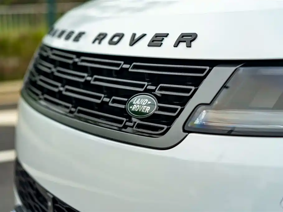 Land Rover Sport 2022 — фото 26