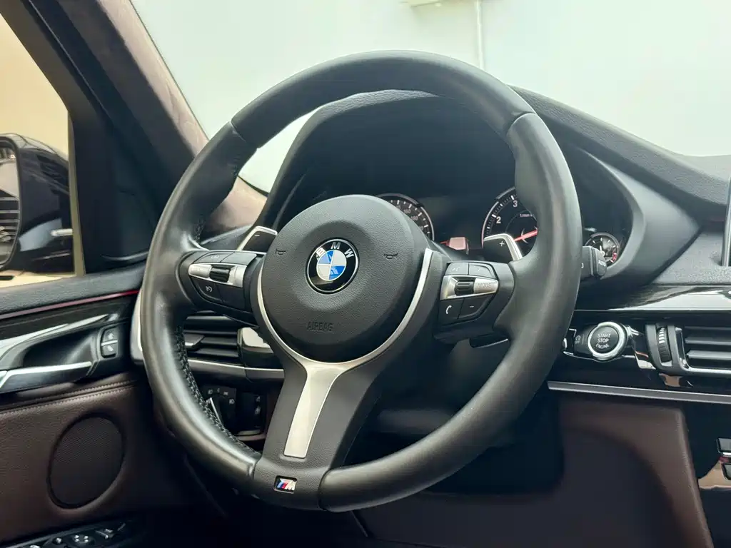 BMW X5 2019 — фото 11