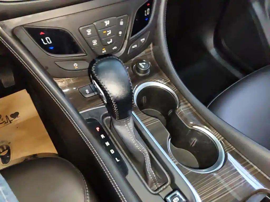 Buick Envision Plus 2021 — фото 14