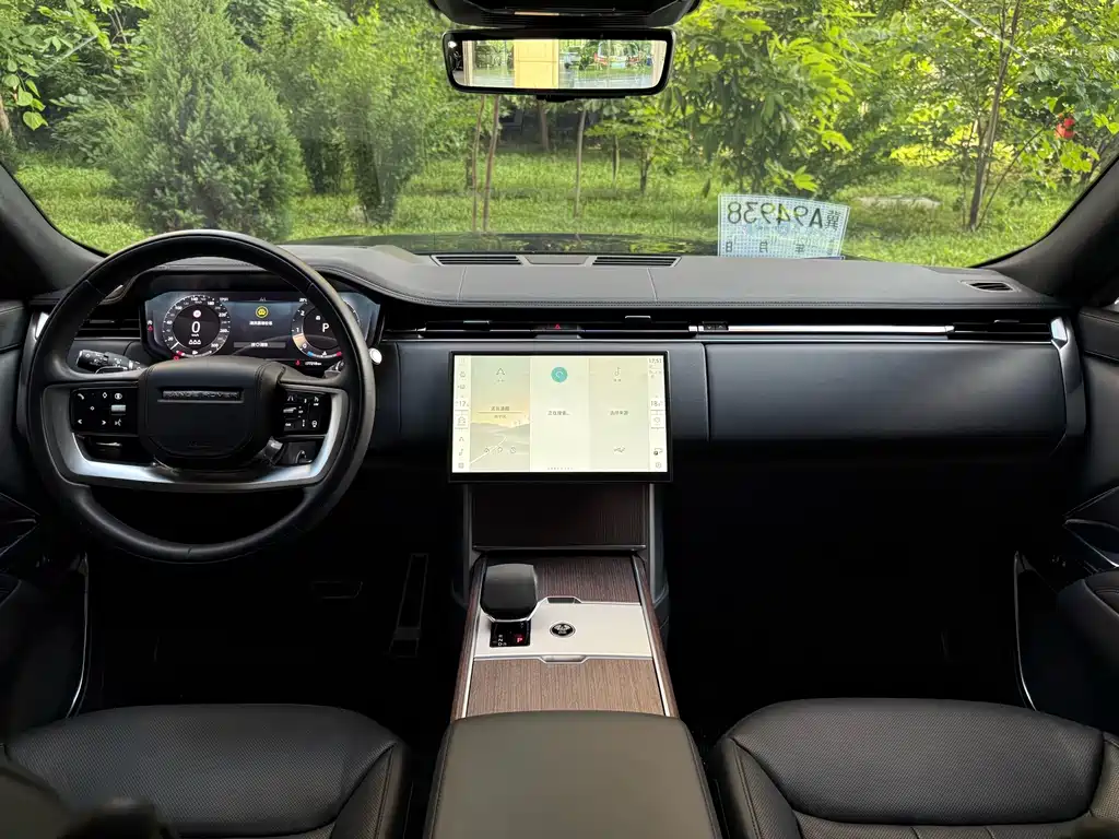 Land Rover Range Rover 2024 — фото 14