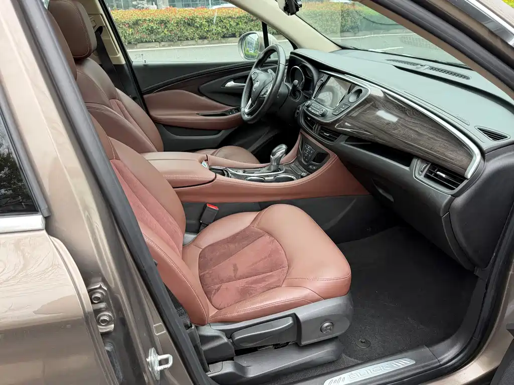 Buick Envision Plus 2016 — фото 12