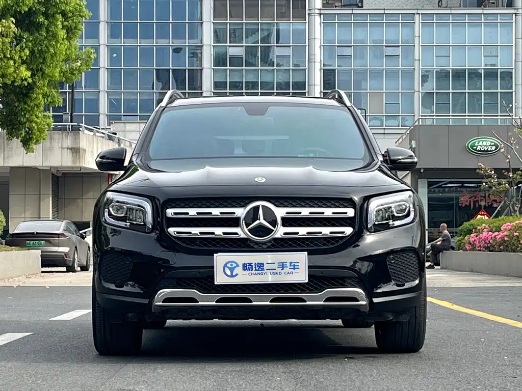 Mercedes-Benz GLB 2023 — фото 2