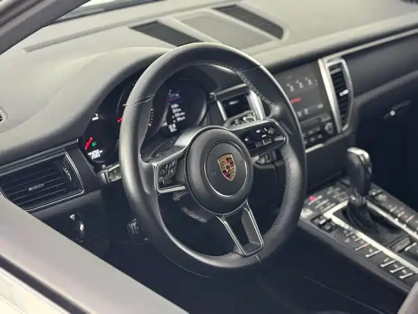 Porsche Macan 2017