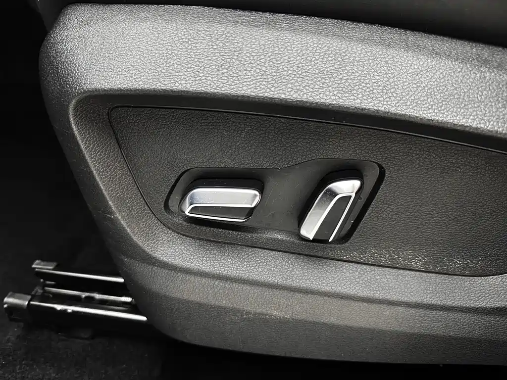 Chery Tiggo 7 2023 — фото 17