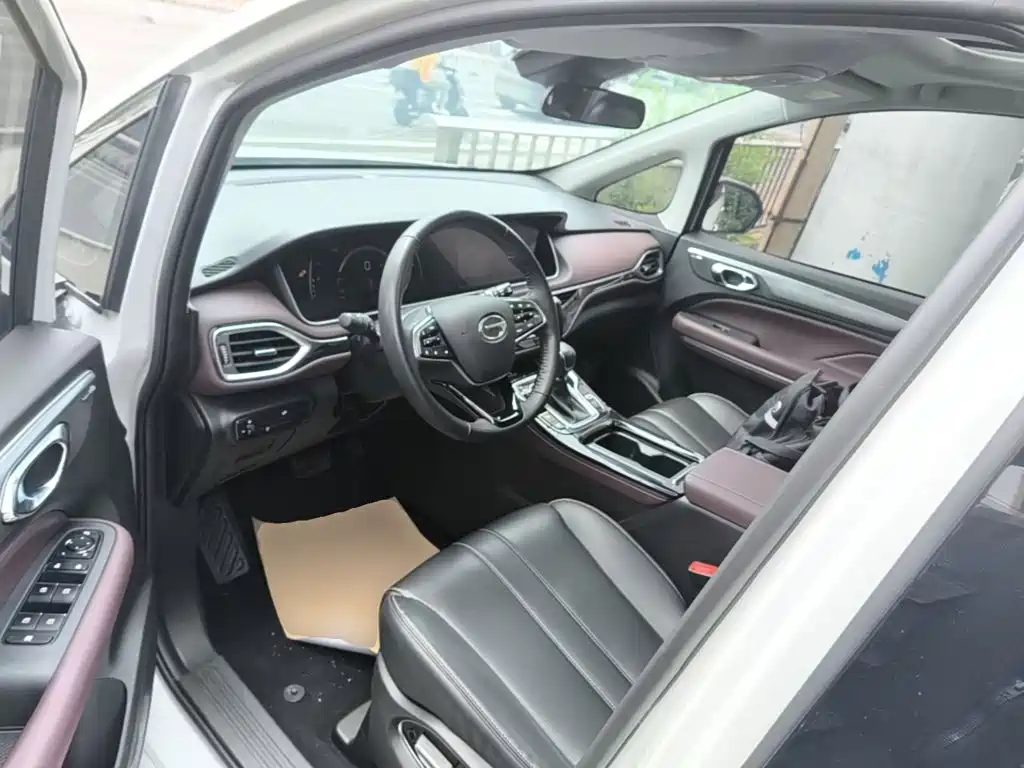 GAC Trumpchi M6 2024 — фото 16