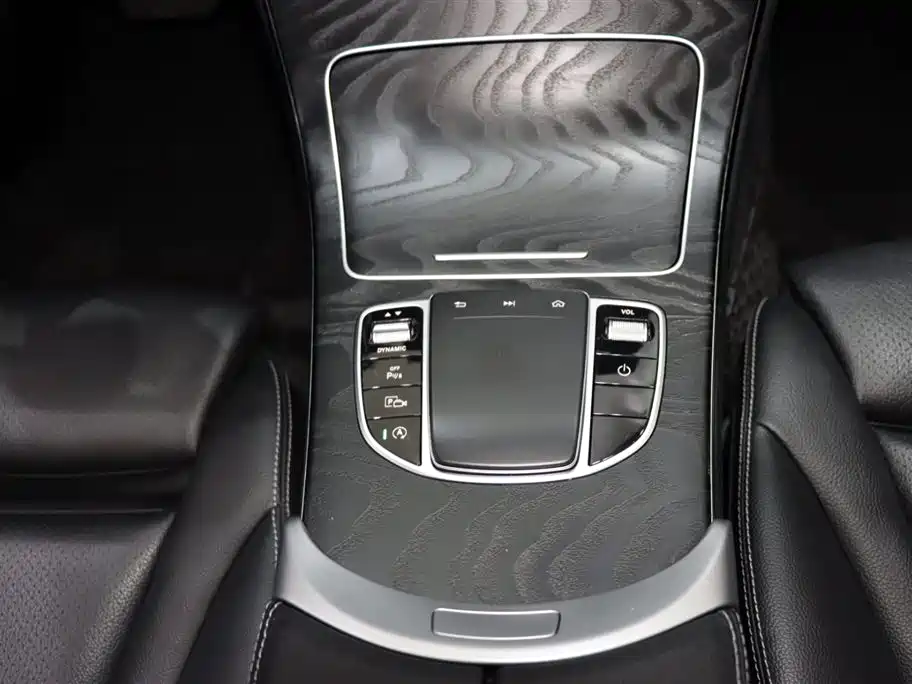 Mercedes-Benz C-Class 2020 — фото 14