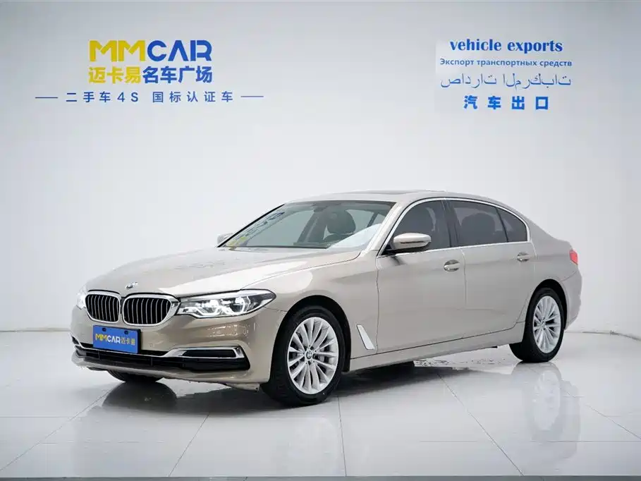 BMW 5 Series 2019 — фото 1