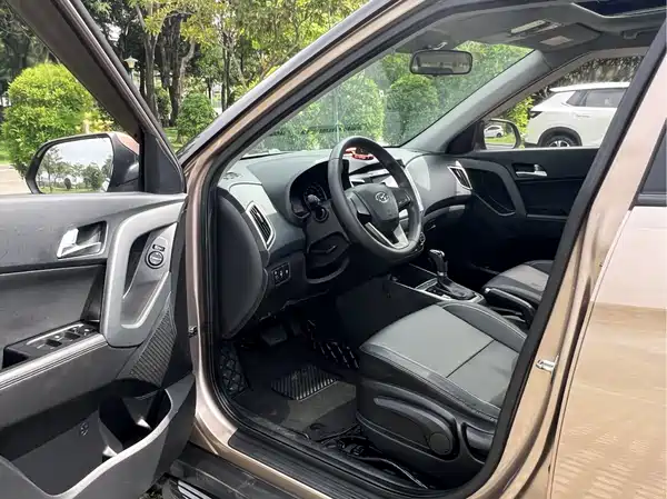 Hyundai ix25 2015