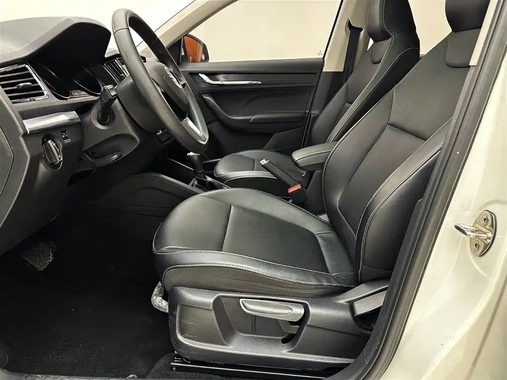 Skoda Kamiq 2022 — фото 19