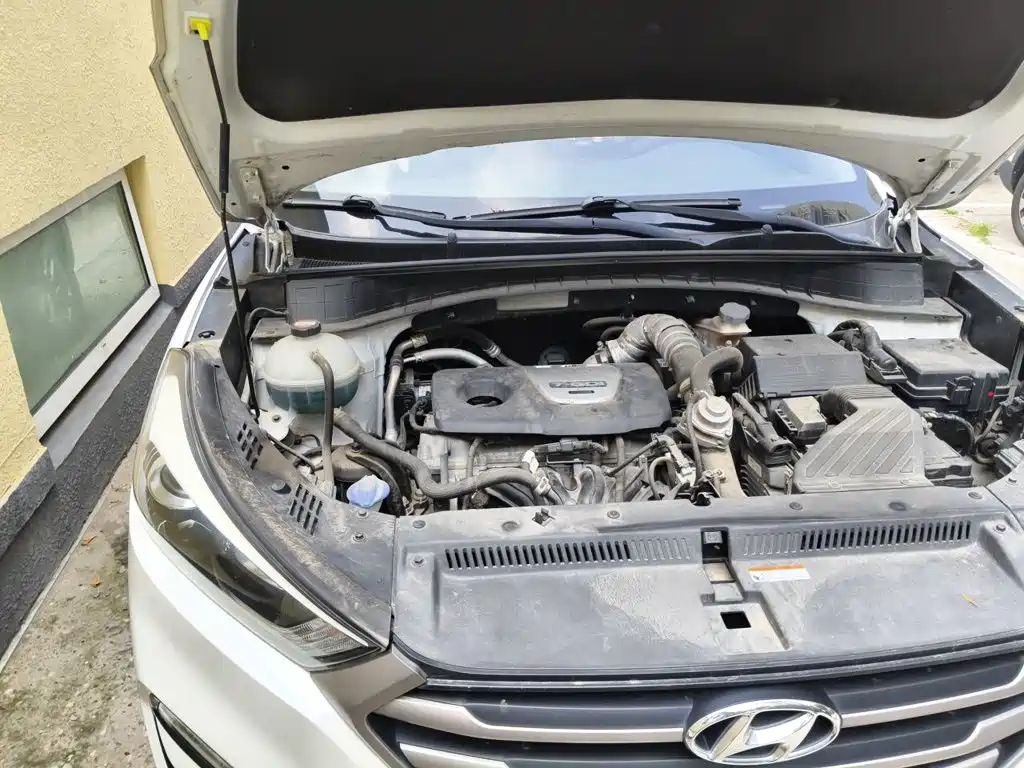 Hyundai Tucson 2017 — фото 22
