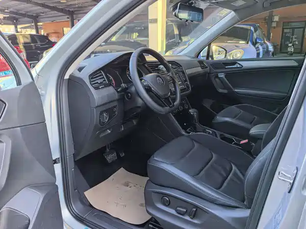 Volkswagen Tiguan L 2018