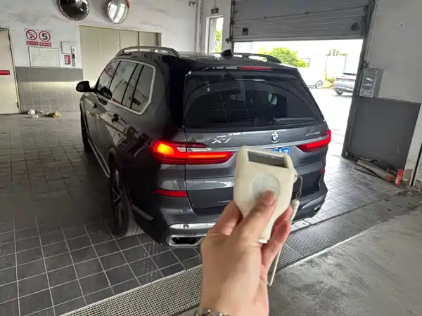 BMW X7 2021