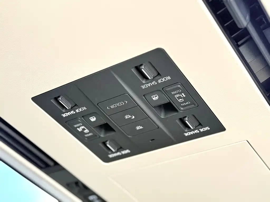 Toyota Alphard 2024 — фото 20