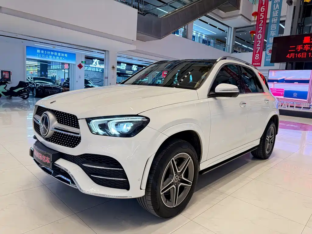 Mercedes-Benz GLE 2021 — фото 1