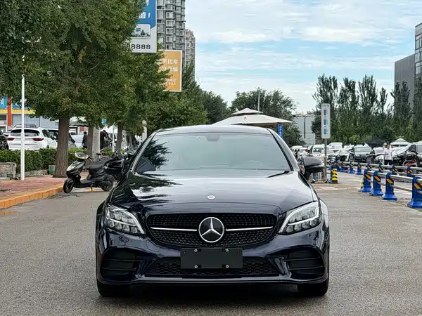 Mercedes-Benz C-Class 2023