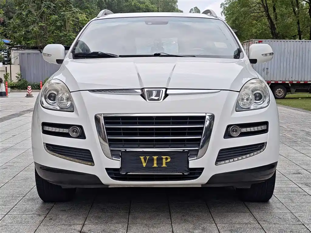 Luxgen Big 7 SUV 2012 — фото 2