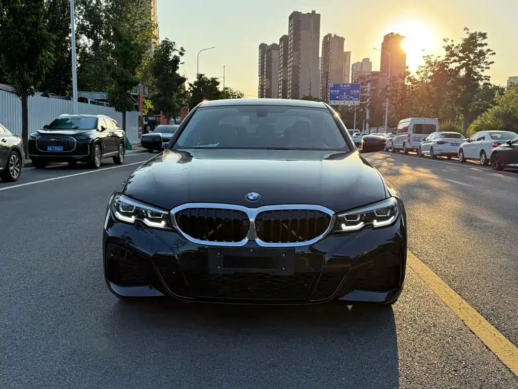 BMW 3 Series 2022